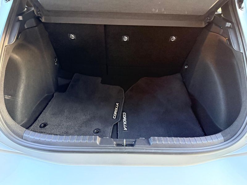 2021 Toyota Corolla ZR Hybrid Auto Photo 25