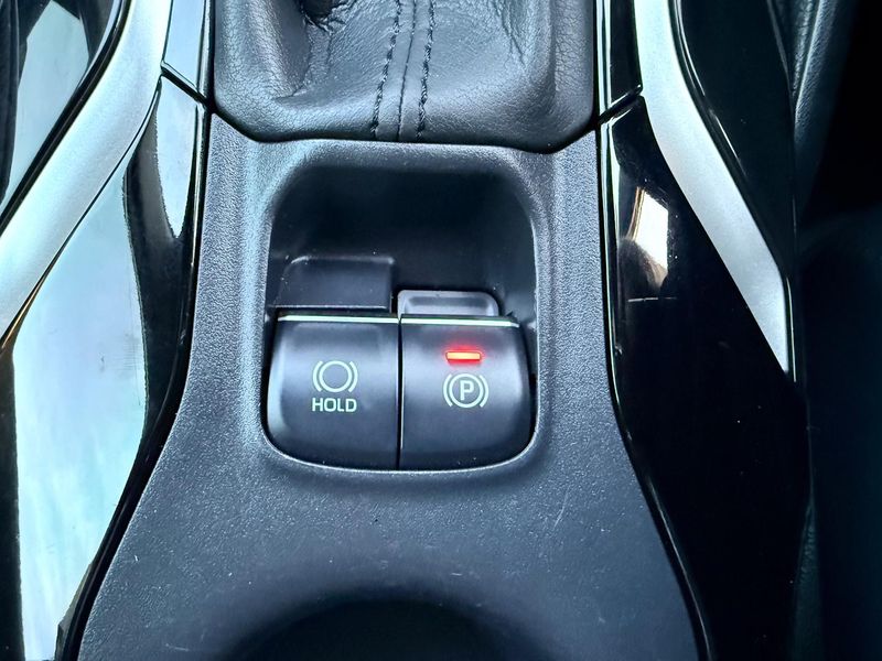 2021 Toyota Corolla ZR Hybrid Auto Photo 20