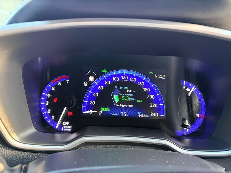 2021 Toyota Corolla ZR Hybrid Auto Photo 10