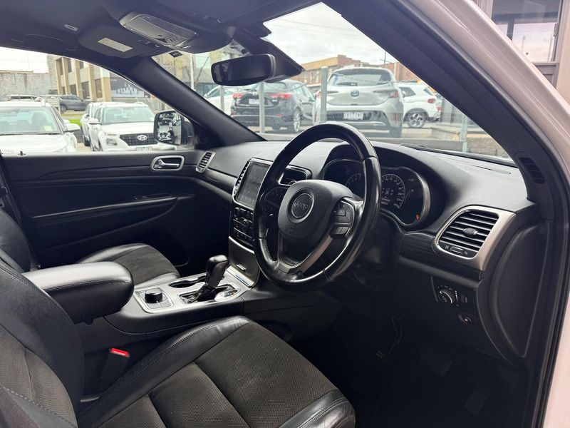 2020 Jeep Grand Cherokee Night Eagle Auto 4x4 MY20 Photo 8