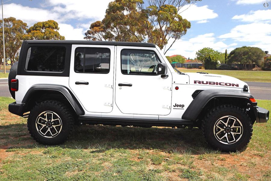 2025 Jeep Wrangler Unlimited Rubicon Auto 4x4 MY25 Photo 4