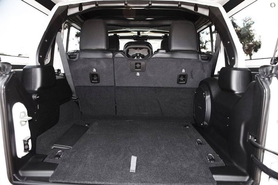 2025 Jeep Wrangler Unlimited Rubicon Auto 4x4 MY25 Photo 7