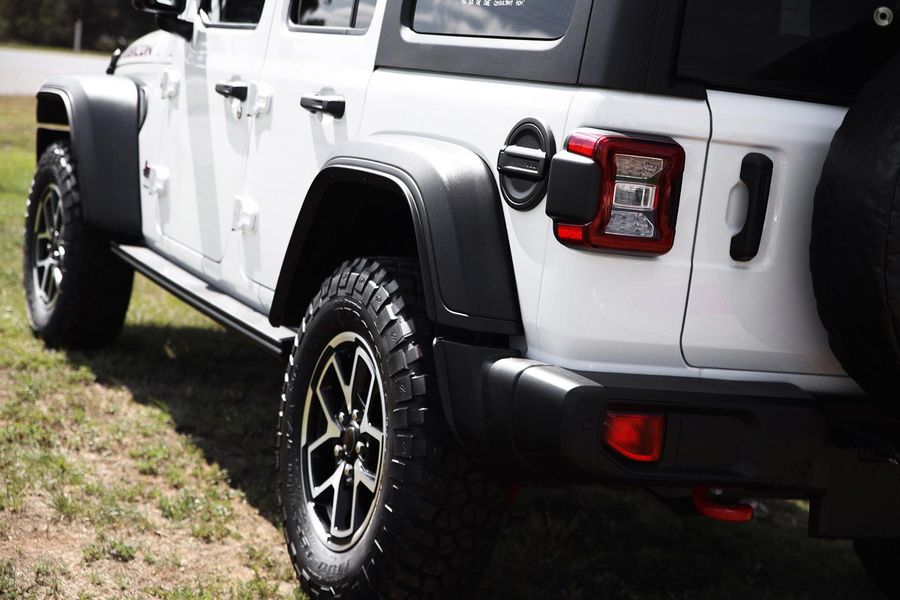 2025 Jeep Wrangler Unlimited Rubicon Auto 4x4 MY25 Photo 3